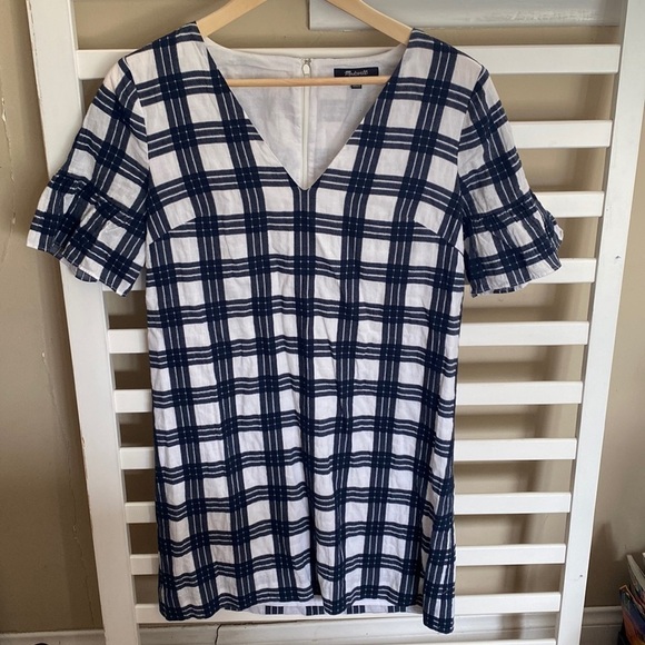Madewell Bell-Sleeve Dress in Leighton Plaid Size 2 - Picture 6 of 17